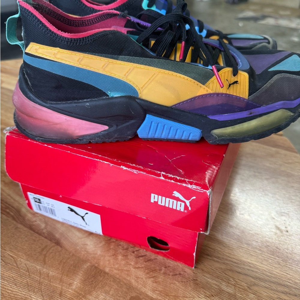 Puma‎ Colorful Athletic Shoes with Black and Yellow